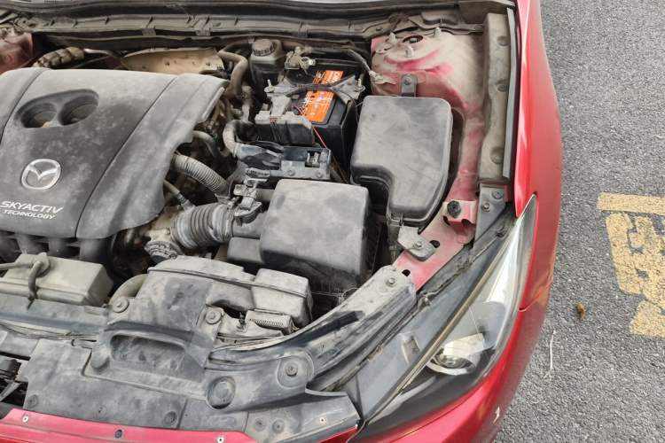 Used Mazda 3 Axela 2016 Sedan 2.0L Automatic Sport Model Engine Bay Left