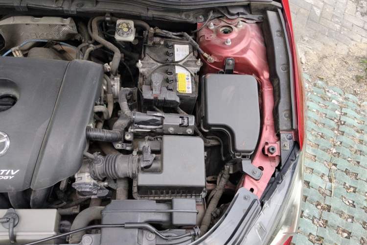 Used Mazda 3 Axela 2016 Hatchback 1.5L Automatic Luxury Model Engine Bay Left