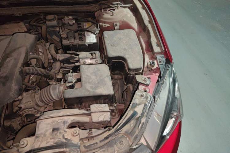 Used Mazda 3 Axela 2016 Sedan 1.5L Automatic Luxury Model Engine Bay Left