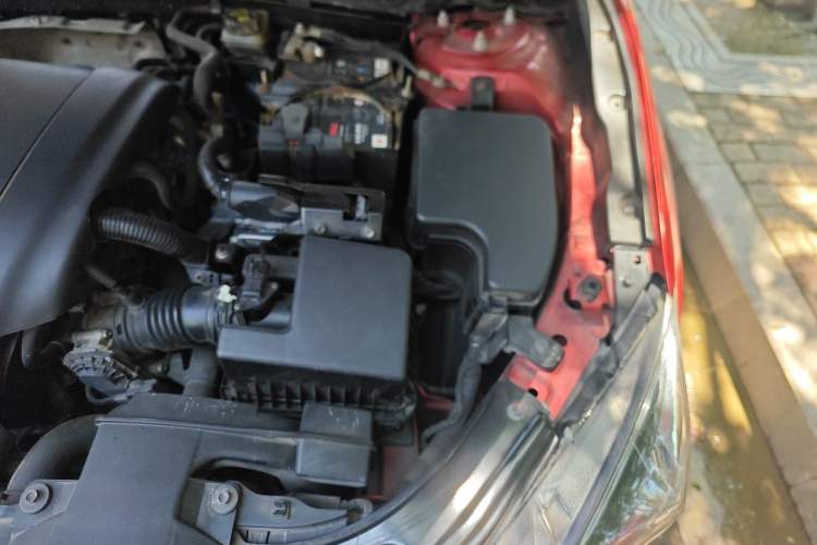 Used Mazda 3 Axela 2016 Sedan 1.5L Automatic Comfort Model Engine Bay Left