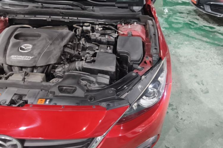 Used Mazda 3 Axela 2016 Sedan 1.5L Automatic Luxury Model Engine Bay Left