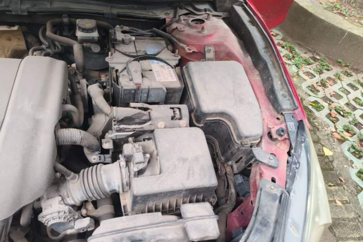 Used Mazda 3 Axela 2016 Sedan 1.5L Automatic Luxury Model Engine Bay Left