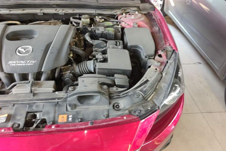 Used Mazda 3 Axela 2016 Sedan 1.5L Automatic Comfort Model Engine Bay Left