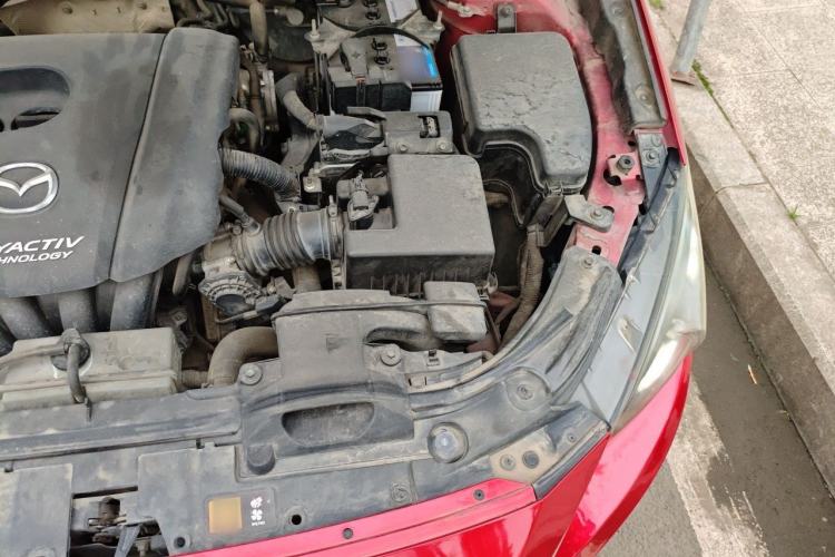 Used Mazda 3 Axela 2016 Sedan 1.5L Manual Comfort Model Engine Bay Left