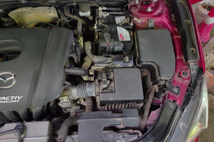 Used Mazda 3 Axela 2016 Sedan 1.5L Automatic Comfort Model Engine Bay Left