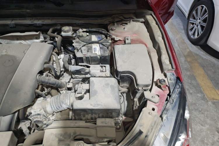 Used Mazda 3 Axela 2016 Sedan 1.5L Automatic Comfort Model Engine Bay Left