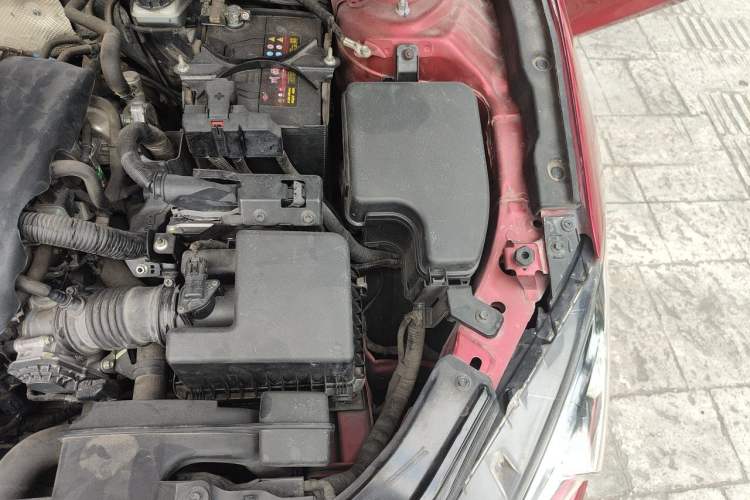 Used Mazda 3 Axela 2016 Sedan 1.5L Manual Luxury Model Engine Bay Left