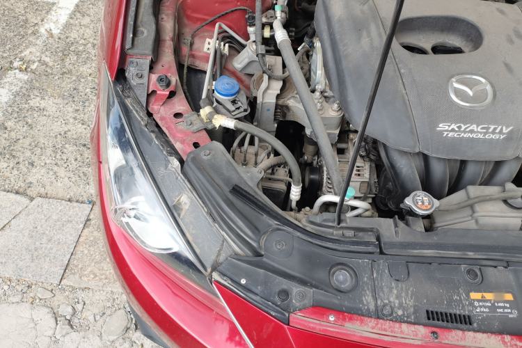 Used Mazda 3 Axela 2016 Sedan 1.5L Automatic Luxury Model Engine Bay Right
