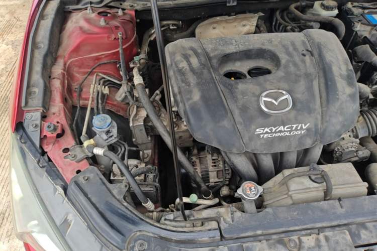 Used Mazda 3 Axela 2016 Sedan 1.5L Automatic Comfort Model Engine Bay Right