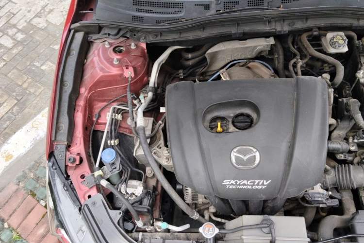 Used Mazda 3 Axela 2016 Hatchback 1.5L Automatic Luxury Model Engine Bay Right