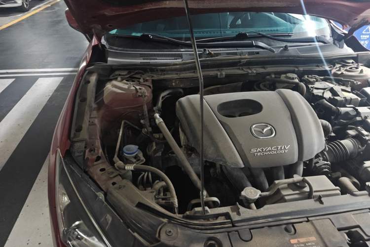 Used Mazda 3 Axela 2016 Sedan 1.5L Automatic Comfort Model Engine Bay Right