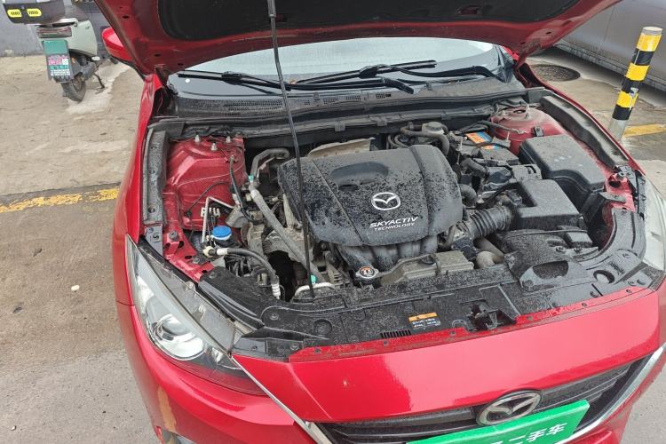 Used Mazda 3 Axela 2016 Sedan 1.5L Manual Luxury Model Engine Bay Right