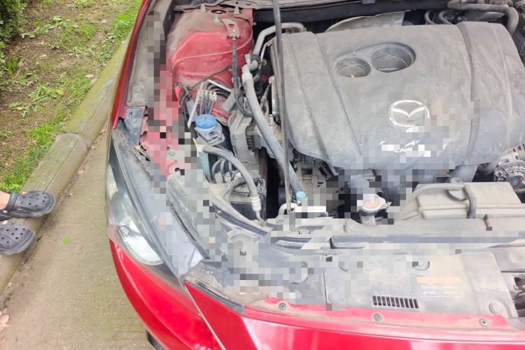 Used Mazda 3 Axela 2016 Sedan 2.0L Automatic Sport Model Engine Bay Right