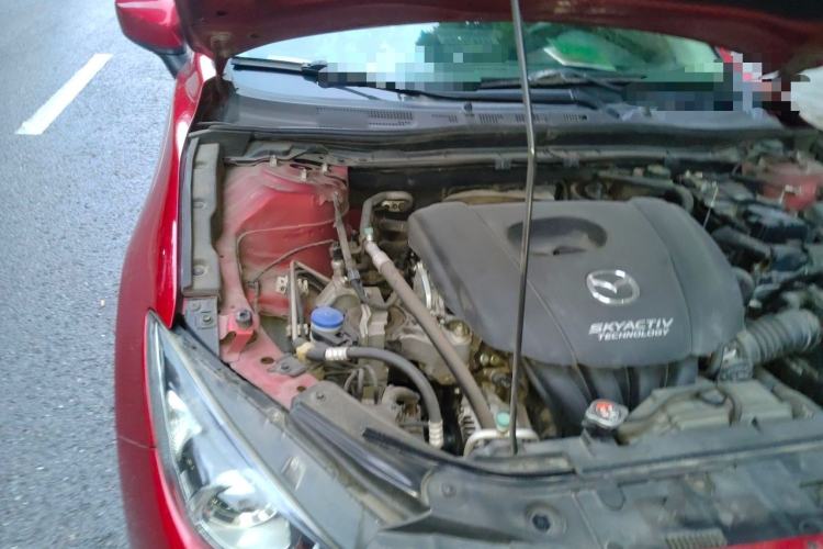 Used Mazda 3 Axela 2016 Sedan 1.5L Automatic Comfort Model Engine Bay Right