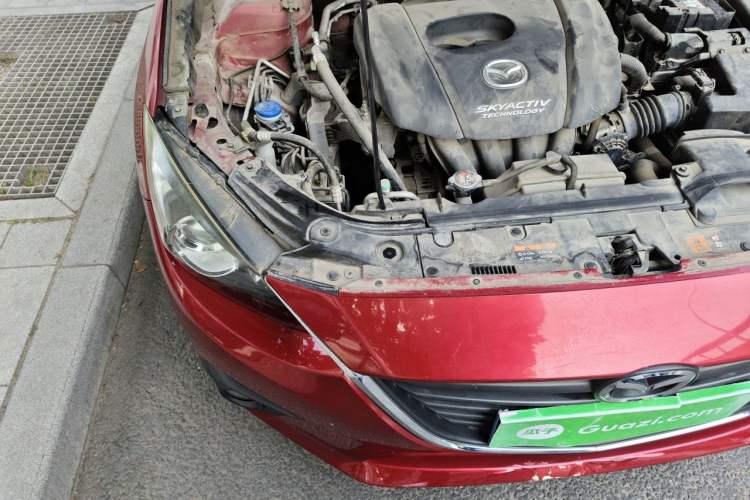 Used Mazda 3 Axela 2016 Sedan 1.5L Automatic Luxury Model Engine Bay Right