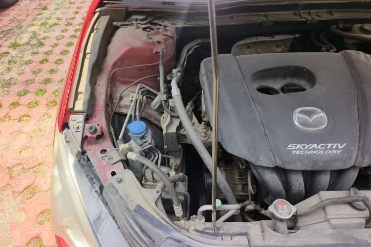 Used Mazda 3 Axela 2016 Sedan 1.5L Automatic Comfort Model Engine Bay Right