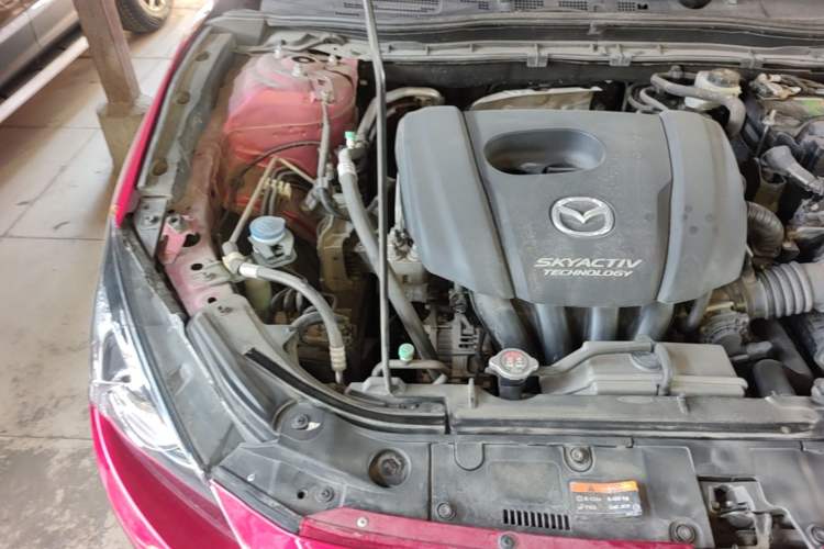 Used Mazda 3 Axela 2016 Sedan 1.5L Automatic Comfort Model Engine Bay Right