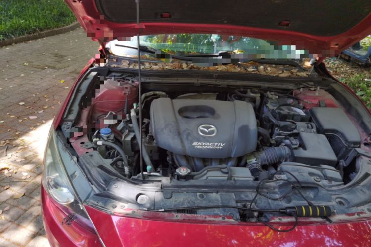 Used Mazda 3 Axela 2016 Sedan 1.5L Automatic Comfort Model Engine Bay Right