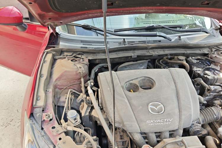 Used Mazda 3 Axela 2016 Sedan 2.0L Automatic Sport Model Engine Bay Right