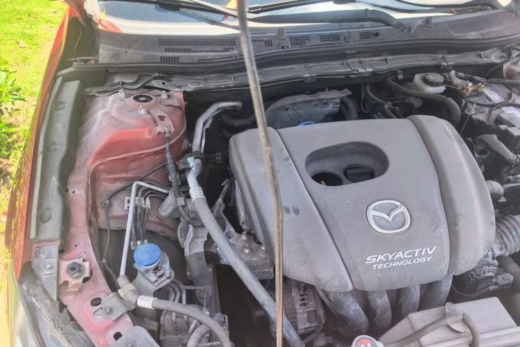 Used Mazda 3 Axela 2016 Sedan 1.5L Automatic Luxury Model Engine Bay Right