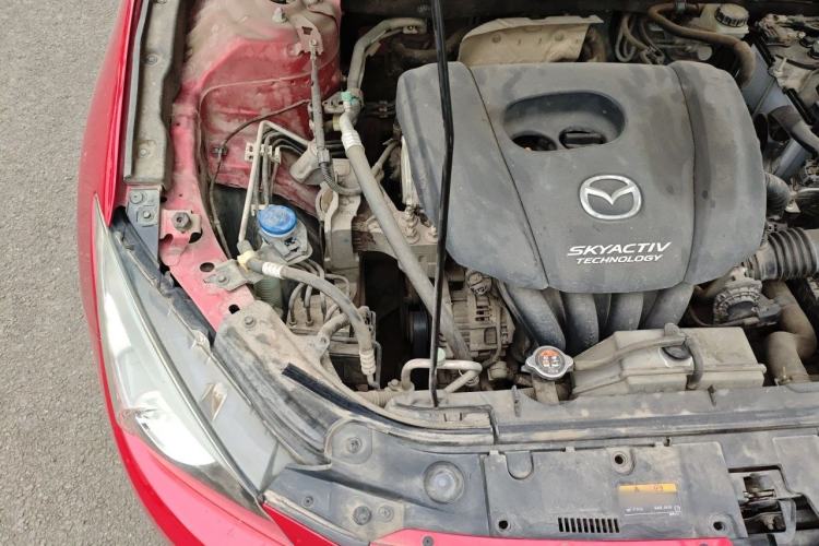 Used Mazda 3 Axela 2016 Sedan 1.5L Manual Comfort Model Engine Bay Right
