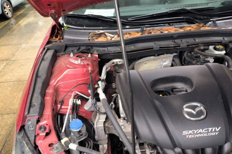 Used Mazda 3 Axela 2016 Sedan 1.5L Automatic Comfort Model Engine Bay Right