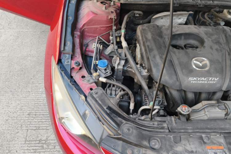 Used Mazda 3 Axela 2016 Sedan 1.5L Automatic Comfort Model Engine Bay Right