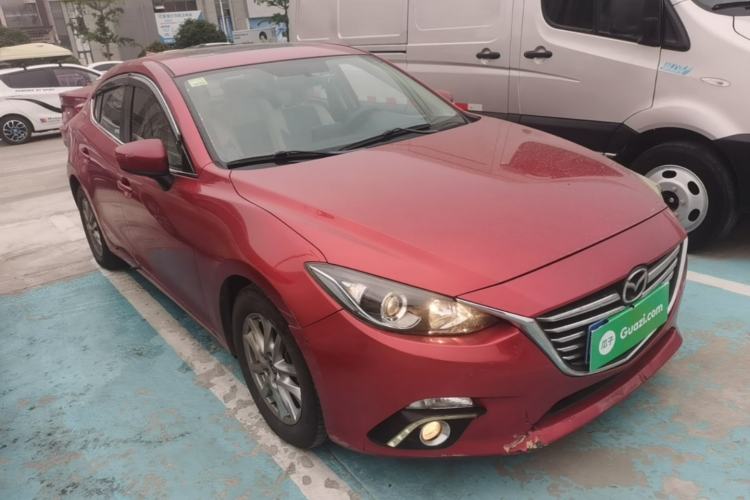 Used Mazda 3 Axela 2016 Sedan 1.5L Automatic Luxury Model Exterior 1