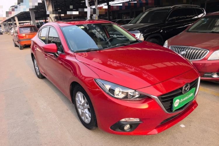 Used Mazda 3 Axela 2016 Sedan 1.5L Automatic Luxury Model Exterior 1