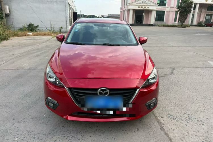 Used Mazda 3 Axela 2016 Sedan 1.5L Automatic Luxury Model Exterior 1