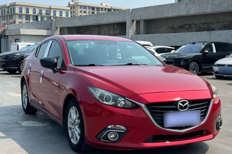 Used Mazda 3 Axela 2016 Sedan 1.5L Automatic Comfort Model Exterior 10