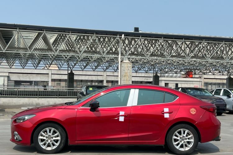 Used Mazda 3 Axela 2016 Sedan 1.5L Automatic Comfort Model Exterior 3