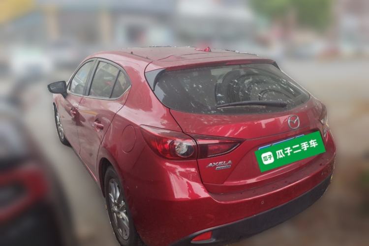 Used Mazda 3 Axela 2016 Hatchback 1.5L Automatic Luxury Model Exterior 3