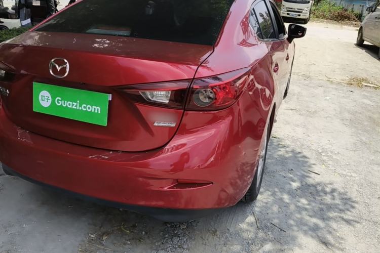 Used Mazda 3 Axela 2016 Sedan 1.5L Automatic Comfort Model Exterior 3