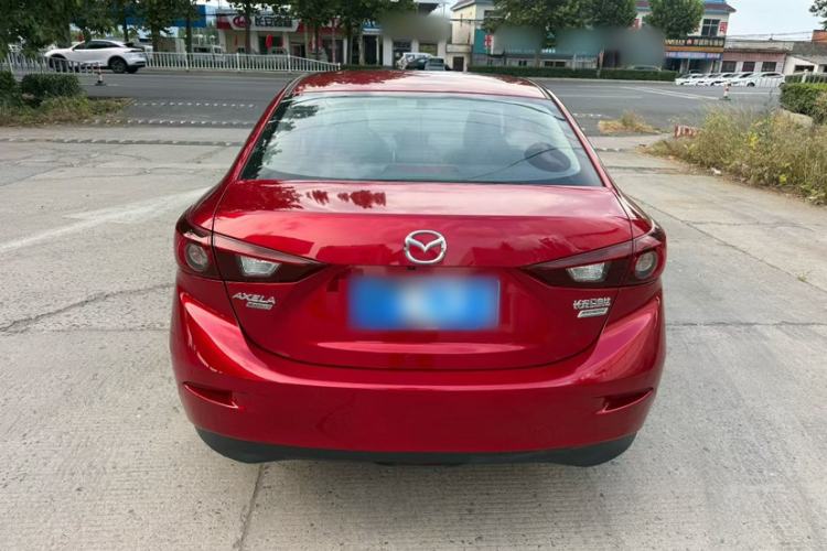Used Mazda 3 Axela 2016 Sedan 1.5L Automatic Luxury Model Exterior 4
