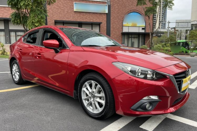 Used Mazda 3 Axela 2016 Sedan 1.5L Automatic Comfort Model Exterior 5
