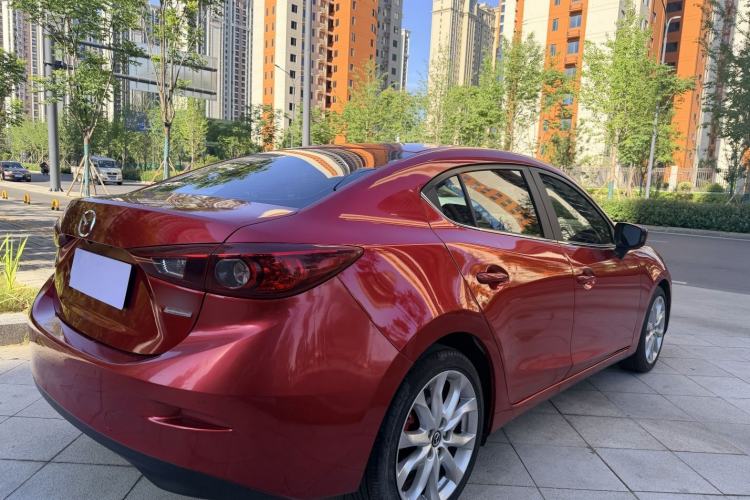 Used Mazda 3 Axela 2016 Sedan 2.0L Automatic Sport Model Exterior 5
