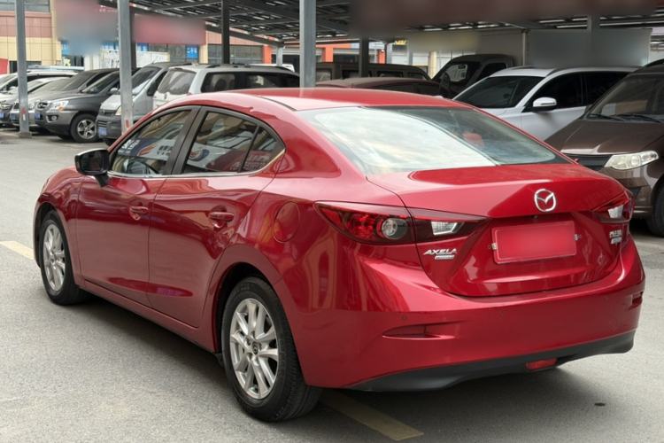 Used Mazda 3 Axela 2016 Sedan 1.5L Automatic Luxury Model Exterior 5
