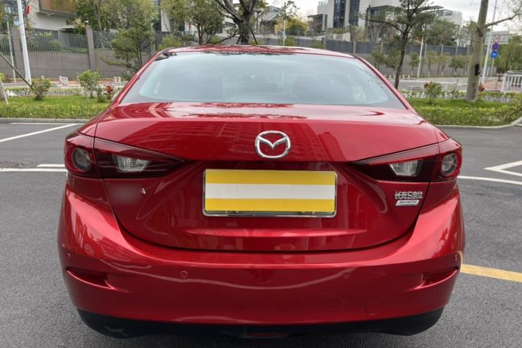 Used Mazda 3 Axela 2016 Sedan 1.5L Automatic Comfort Model Exterior 6