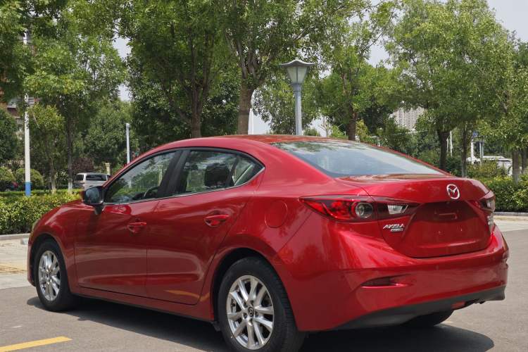 Used Mazda 3 Axela 2016 Sedan 1.5L Automatic Luxury Model Exterior 6