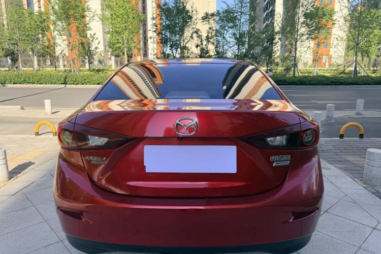 Used Mazda 3 Axela 2016 Sedan 2.0L Automatic Sport Model Exterior 7