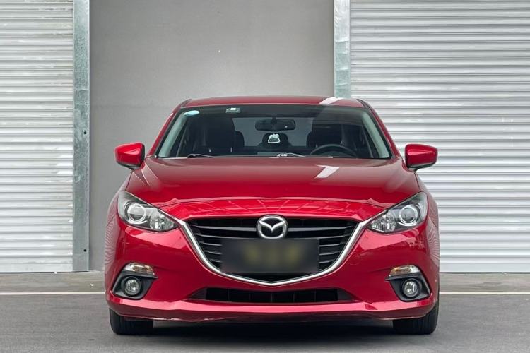 Used Mazda 3 Axela 2016 Sedan 1.5L Automatic Luxury Model Exterior 7