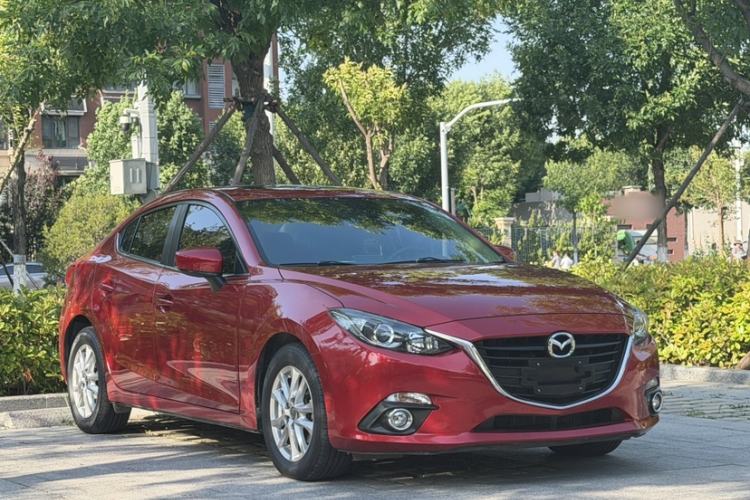 Used Mazda 3 Axela 2016 Sedan 1.5L Automatic Prestige Model Exterior 7