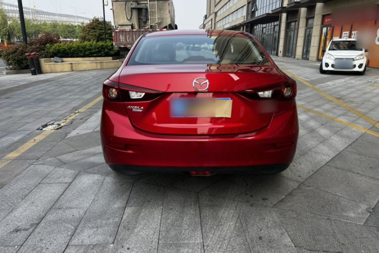 Used Mazda 3 Axela 2016 Sedan 1.5L Automatic Luxury Model Exterior 7