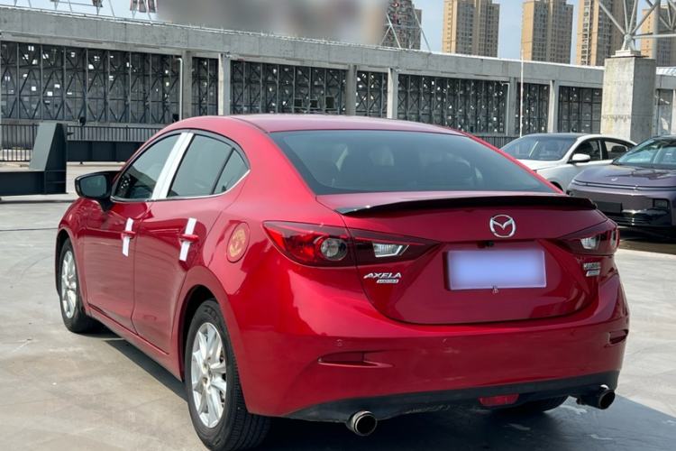 Used Mazda 3 Axela 2016 Sedan 1.5L Automatic Comfort Model Exterior 8