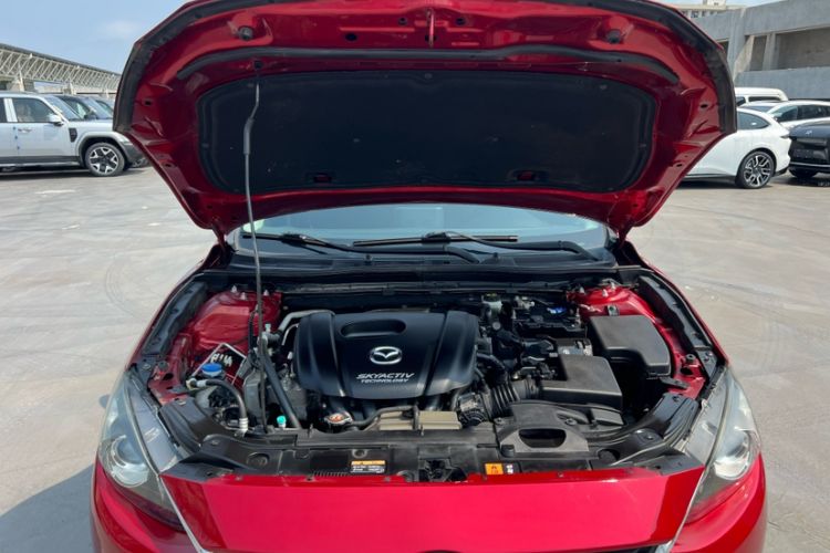 Used Mazda 3 Axela 2016 Sedan 1.5L Automatic Comfort Model Exterior 9