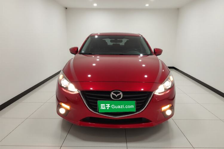 Used Mazda 3 Axela 2016 Hatchback 1.5L Automatic Comfort Model Front