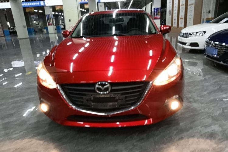 Used Mazda 3 Axela 2016 Sedan 1.5L Automatic Comfort Model Front