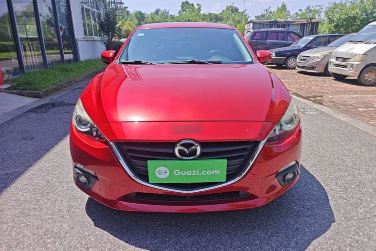 Used Mazda 3 Axela 2016 Sedan 1.5L Automatic Luxury Model Front