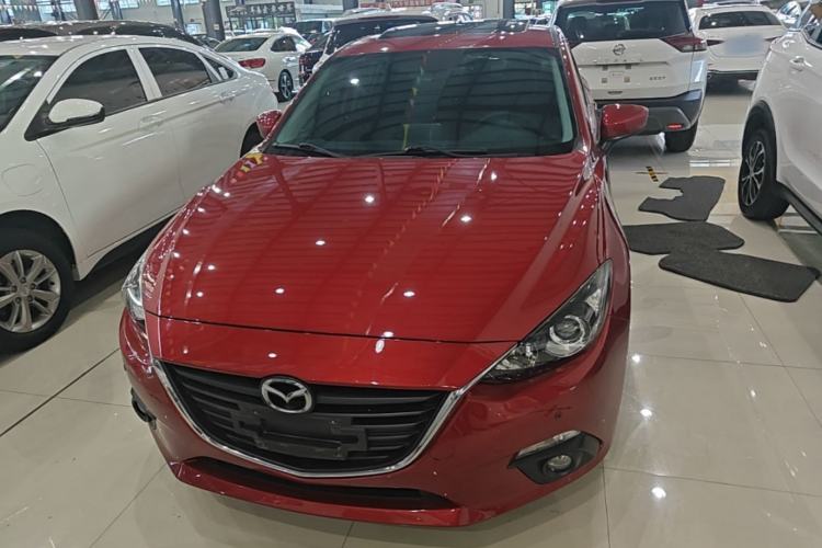 Used Mazda 3 Axela 2016 Sedan 1.5L Automatic Luxury Model Front